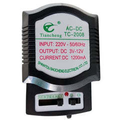 Alimentator universal reglabil 3v-12v ac 220v dc 1200 mah 4 mufe