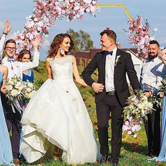 Arcada decor evenimente forma he-agonala cadru metal diametru 2 m aurie