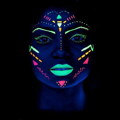 Vopsea glow uv neon roz pentru body painting pe baza de apa cantitate 25 ml