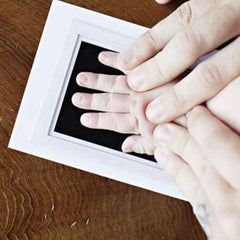 Amprenta cu tus pentru piciorus si manuta marime amprenta 10X6 cm