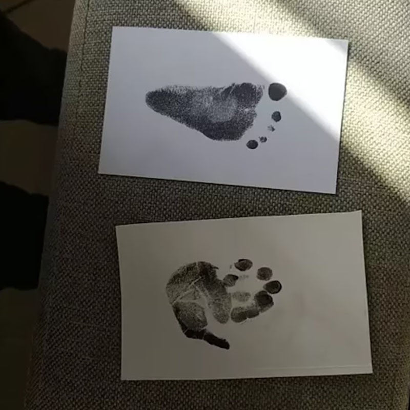 Amprenta cu tus pentru piciorus si manuta marime amprenta 10X6 cm