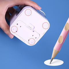 Ascutitoare electrica dubla incarcare usb baterii 7x7x7 cm alba