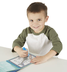 Carnet de colorat cu Apa magica Oceanul