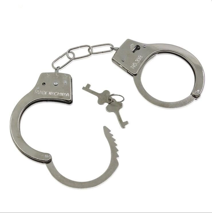 Catuse politist 2 chei metalice diametru interior 5.2 cm argintiu