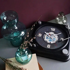 Ceas de perete gramofon analog cifre si liniute design retro 35 cm