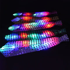 Cravata luminoasa Led rgb cu paiete textil 3 moduri iluminare 33 cm