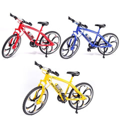 Macheta bicicleta MTB, scara 1:8, model realist, metal, 19.5×7.5×12 cm