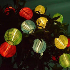 Ghirlanda Solara Multicolora cu LED si 2 moduri de iluminare 3 m