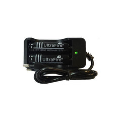 Incarcator dublu cu 2 Acumulatori Li-ion 18650 inclusi indicator Led oprire automata