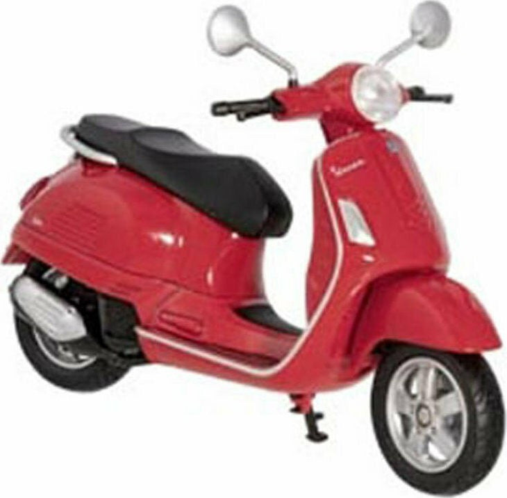 Motocicleta diexcast Vespa la scara 1 la 18