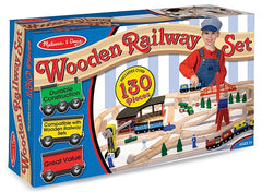 Set Trenulet din lemn cu depou Melissa and Doug